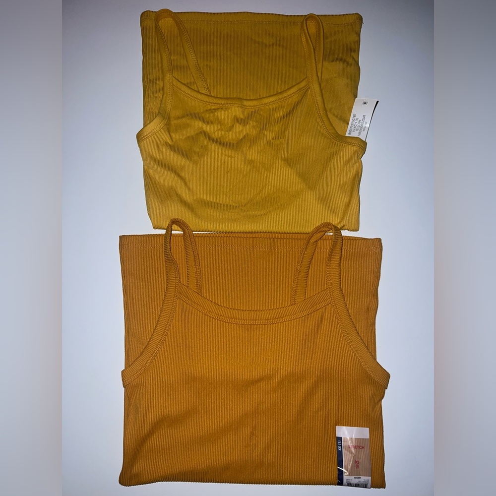 2 yellow juniors camisoles size xs